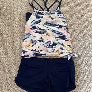 Athleta swim suit size small